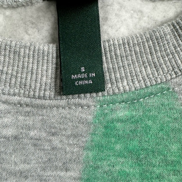 Wild Fable Gray and Green Crew Neck Sweater Size M - Picture 8 of 9